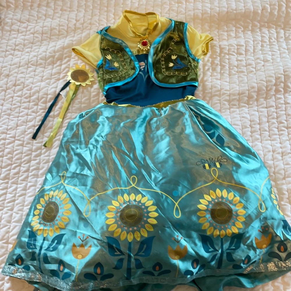 Anna Spring Costume Dress
